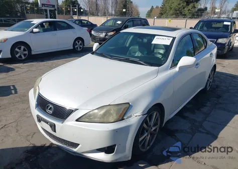 2008 Lexus Is 350 z USA, uszkodzony, nr VIN JTHBE262485021512